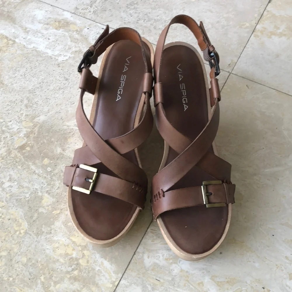 Via Spiga - Tan / Camel Leather Wedges - size 8